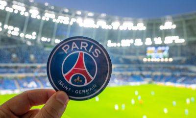 Crypto.com Partners with PSG Soccer Team for Early Access to Blvck Paris Fashion Collab NFTs