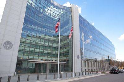 SEC’s Absence at Binance Settlement Announcement Raises Questions