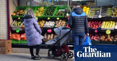 UK inflation falls in January for third consecutive month