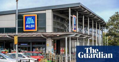 Aldi to hire 6,000 people across UK this year