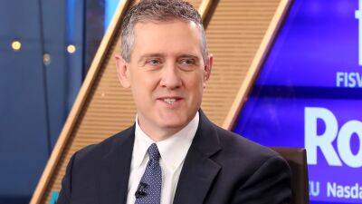 Fed's James Bullard pushes for faster rate hikes, sees 'good shot' at beating inflation