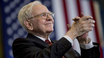 Warren Buffett’s must-read annual letter arrives Saturday. Here’s what to expect from the investing legend