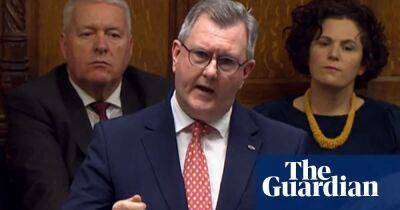DUP takes time and withholds judgment on Northern Ireland deal