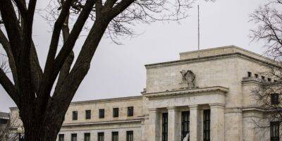 Cooler Pay Gains Add to Debate on When Fed Might Pause Rate Hikes