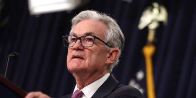 Fed’s Jerome Powell Braces for Longer Inflation Fight Amid Hiring Surge