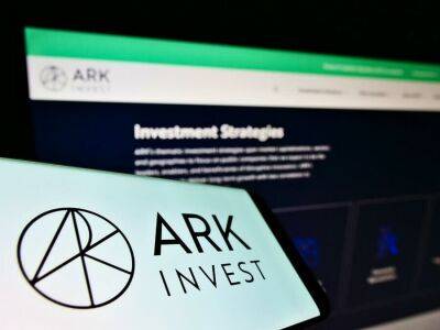 Ark Invest's Cathie Wood Sticks with Crypto, Says Bitcoin and Ethereum Are 'on the Right Track'