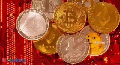 Crypto shaken as SVB exposure depegs $37 billion stablecoin