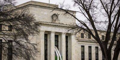 Banking Crisis Calls Fed Interest-Rate Path Into Question