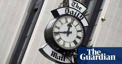 Daily Mail announces redundancy plans as print readership declines