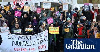 Health unions could call off strikes as Steve Barclay opens door to pay talks