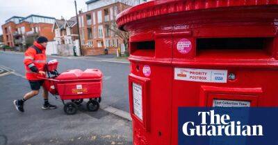 Cost of first class stamp to rise above £1 for first time, Royal Mail announces
