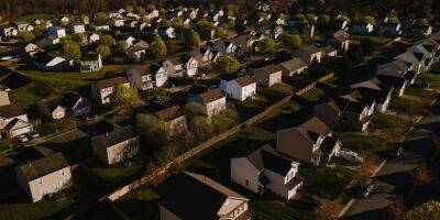 Housing Market Momentum Stalls as Critical Spring Season Approaches