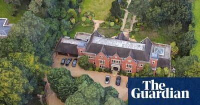 UK allowed sanctioned Abramovich associate to sell £16m mansion