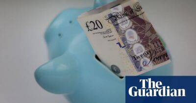 Regulator warns UK banks over miserly savings rates for loyal customers