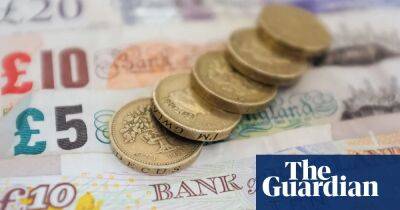 Record UK borrowing puts Jeremy Hunt in a tax cut dilemma