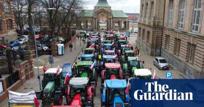 Polish farmers threaten to ‘ruin’ Zelenskiy visit amid grain dispute