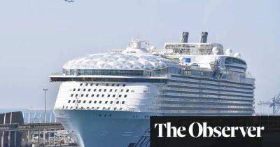 ‘A plague of locusts’: Barcelona battles port authorities to curb cruise tourists