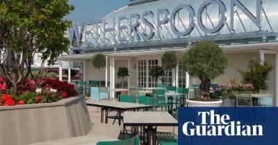 Wetherspoon’s enjoys record sales as people turn to cheaper pubs