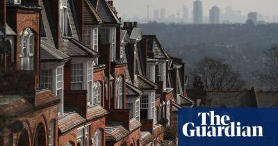 1.5m UK homeowners on variable rate mortgages face new borrowing rise