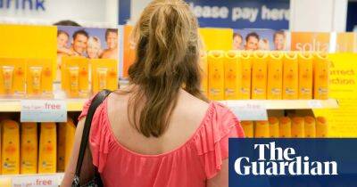 Charities call for scrapping of VAT on sunscreen amid skin cancer fears