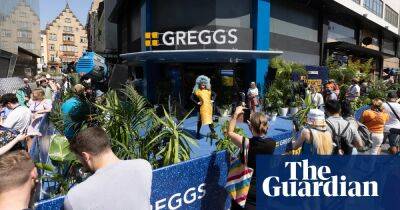 Greggs wins battle over sale of hot food in Leicester Square