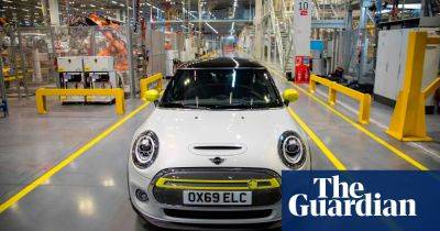Brexit: German carmakers join calls for changes to trade deal