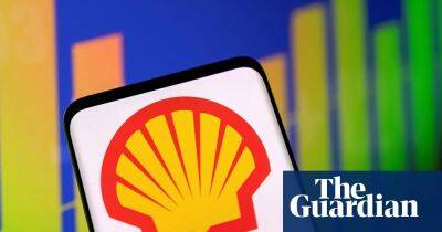 Shell makes record quarterly profits of nearly $10bn
