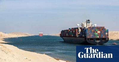 Shipping emissions could be halved without damaging trade, research finds