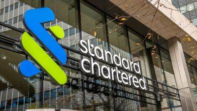 Spot Bitcoin ETFs May Boost Bitcoin Price to $200,000 in 2025, Standard Chartered Predicts