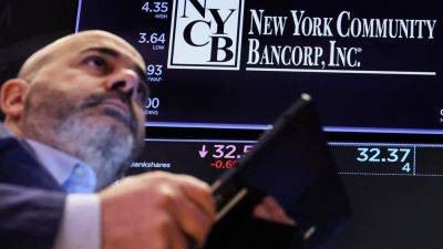 Wall Street is worried about NYCB's loan losses and deposit levels as stock sinks below $4