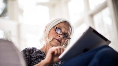 Retirement prospects for women can be ‘pretty bleak,’ expert says — but there are ways to prepare