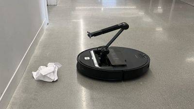 Chinese robot vacuum cleaner company reveals model with an AI-powered arm